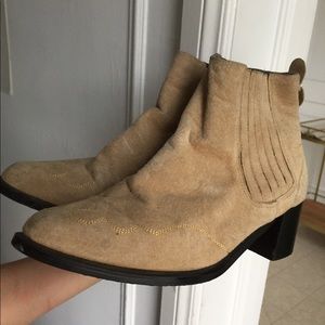 Light brown ankle boots size 7 1/2